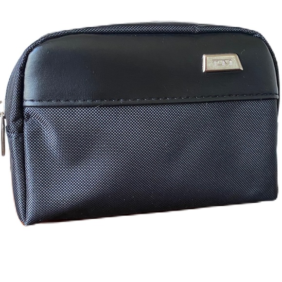 Tumi attache amenity travel kit black quantity 3 - Picture 2 of 7